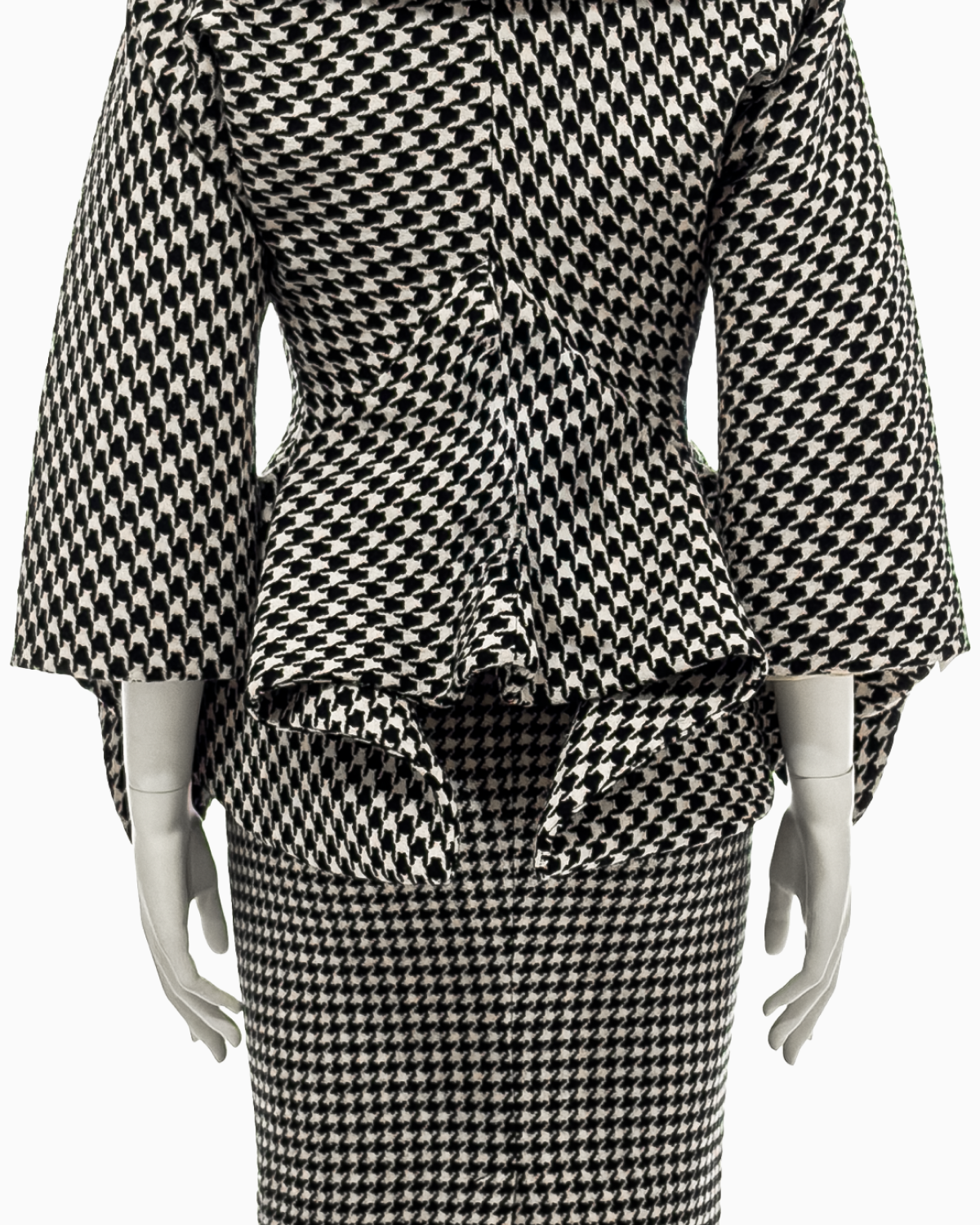 Alexander McQueen Houndstooth Jacket and Pencil Skirt Set, Fall/Winter 2009